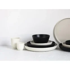 Vaisselle*REVOL Assiette Creuse Porcelaine Noire 23 cm Adélie