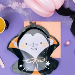 Vaisselle*FUNCAKES Assiettes en Carton Dracula Partydeco (x6)