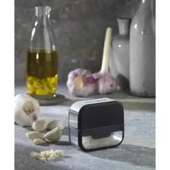 Presse Purée Et Moulin Légumes*MICROPLANE Coupe-Ail Specialty Inox