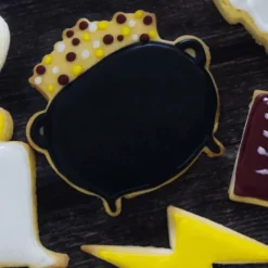 Emporte Pièce - Découpoir Pâtisserie*SCRAPCOOKING Lot de 4 Emporte-pièces Inox Sorcier