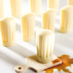 Moules À Chocolat*CHOCOLATE WORLD Moule Chocolat Toque (x12)