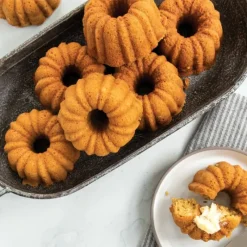 Moule Anti-adhésif|Moules À Gâteaux*NORDIC WARE Moule Mini Bundt Anniversaire (x6) Gold