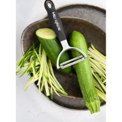 Eplucheurs, Dénoyauteur*MICROPLANE Éplucheur à Julienne en Y Specialty Noir