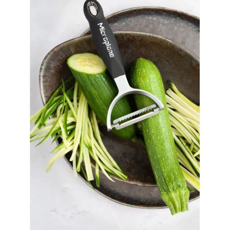 Eplucheurs, Dénoyauteur*MICROPLANE Éplucheur à Julienne en Y Specialty Noir
